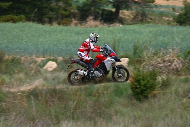 Ducati Multistrada 1200 Enduro ergonomía