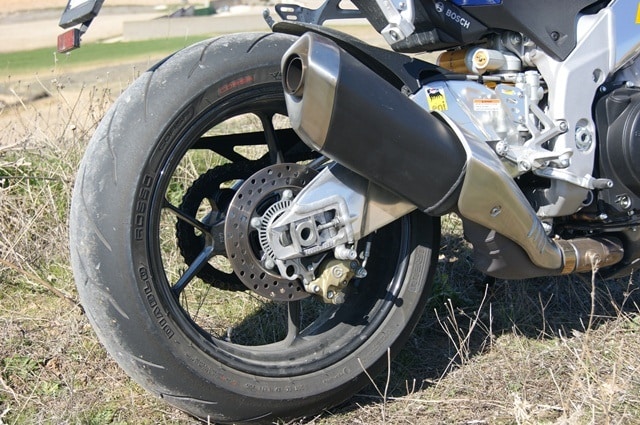 Aprilia Tuono V4 1100 RR escape Aprilia Tuono V4 1100 RR escape