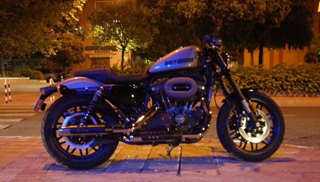 Harley Davidson sportster roadster noche Harley Davidson sportster roadster noche