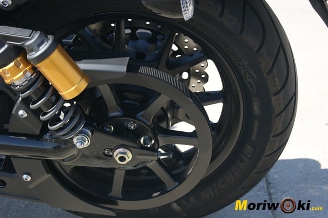 Yamaha XV 950 60 Aniversario corona