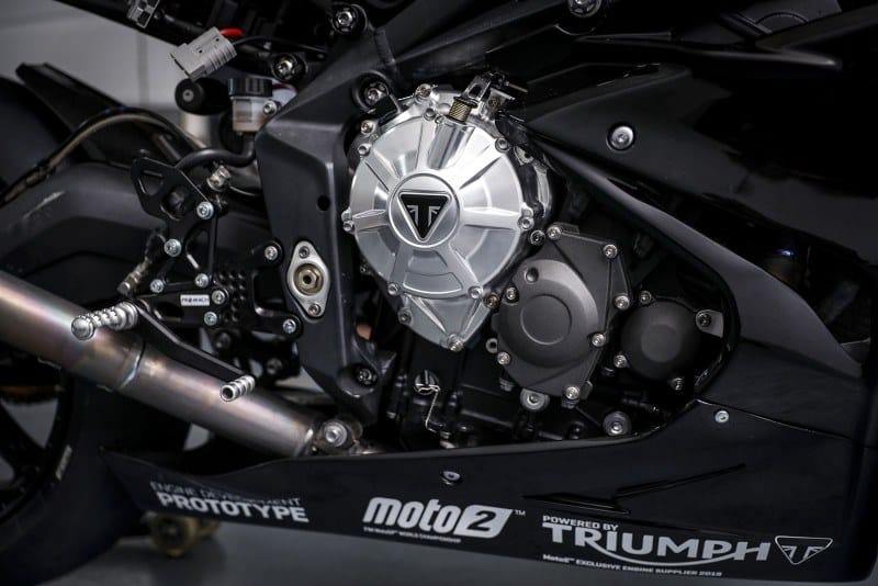 Ndp_Triumph_Moto2_pretes_aragon_01
