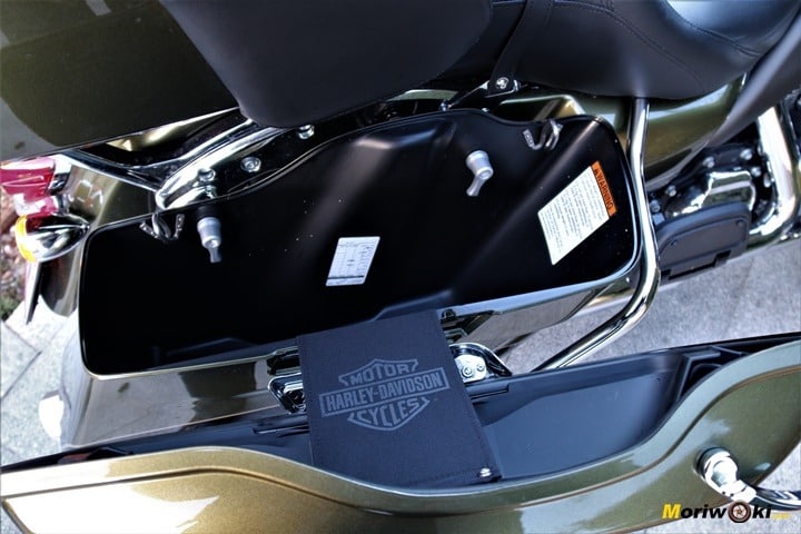 Harley Ultra limited interior maleta Harley Ultra limited interior maleta
