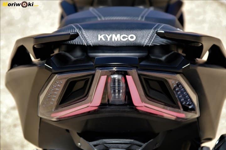 Kymco AK 550 Prueba a fondo leds traseros Kymco AK 550 Prueba a fondo leds traseros