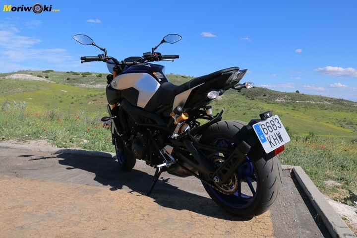 Prueba Yamaha MT-09 SP trasera Prueba Yamaha MT-09 SP trasera