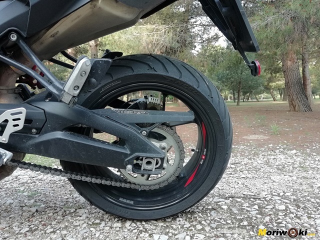 Aprilia Shiver 900 prueba tracción Aprilia Shiver 900 prueba tracción