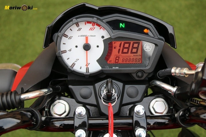 Instrumentación Yamaha YS125 