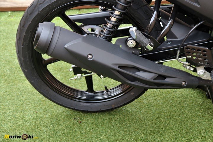 Escape Yamaha YS125 