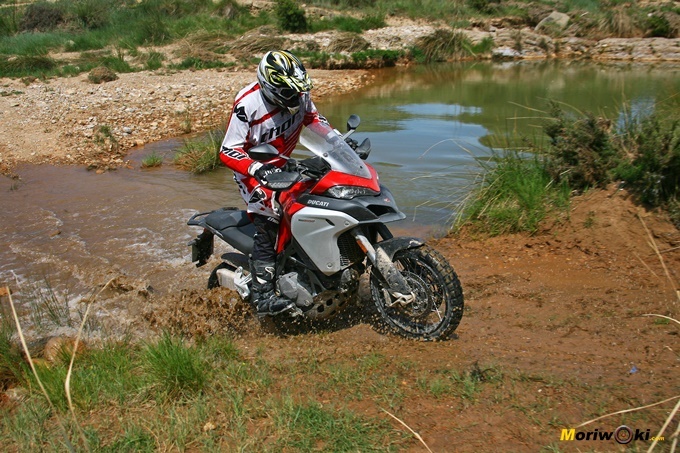 Conducción moto trail básica DUCC6282