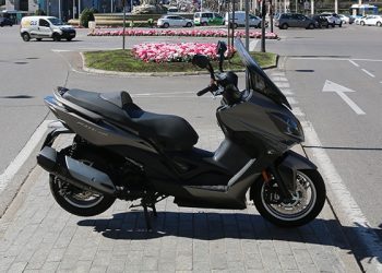 Prueba Kymco Xciting 400