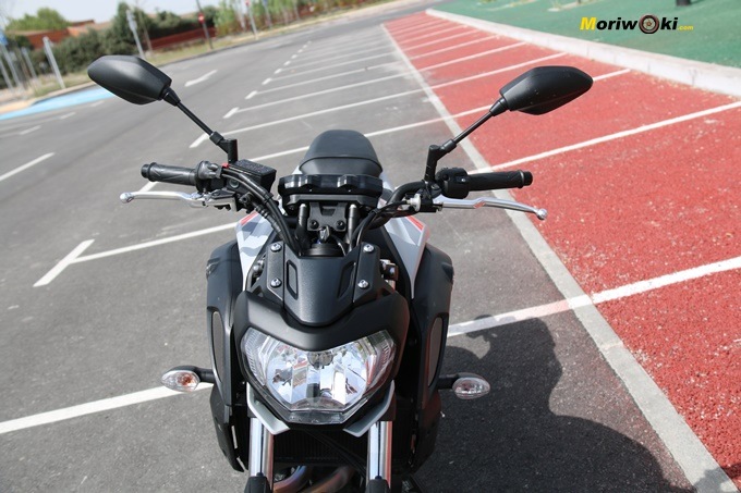 Frente de la Yamaha MT07 Frente de la Yamaha MT07