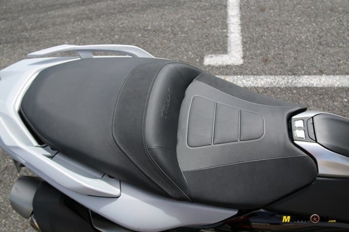 Aseinto de la Yamaha Tmax 530 DX.