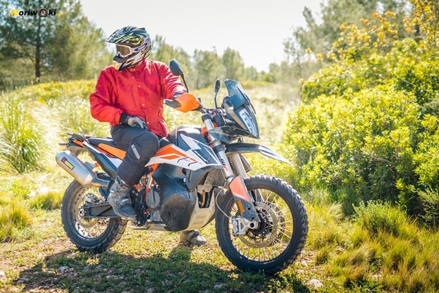 Sacando conclusiones sobre la KTM 790 Adventure R después de probarla. Sacando conclusiones sobre la KTM 790 Adventure R después de probarla.