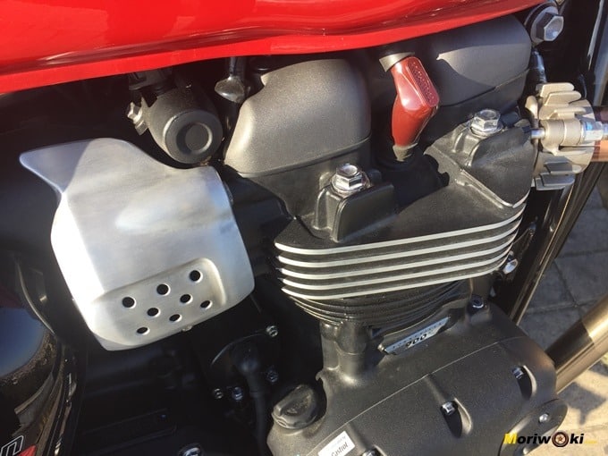 Culata de la Triumph Street Twin.