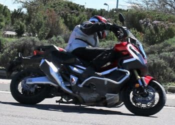 Prueba Honda X-ADV en asfalto y tierra