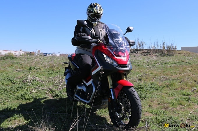 La posición sobre el Honda X_ADV 