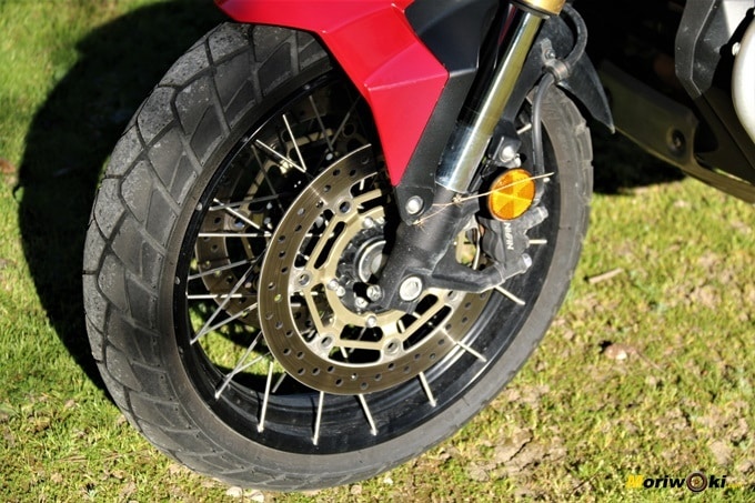 El Honda X-ADV y su doble disco de freno con pinzas de anclaje radial
