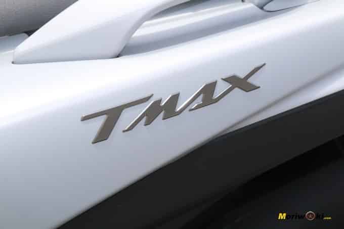 Emblema Tmax.
