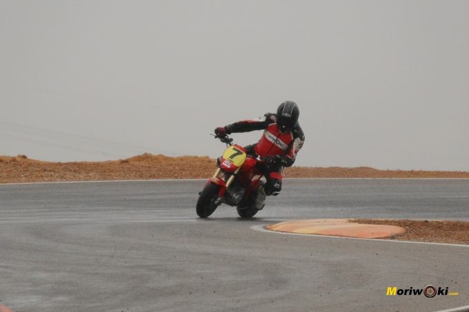 Curva de DR7. Circuitos Pit Bikes Zona Centro. Curva de DR7. Circuitos Pit Bikes Zona Centro.