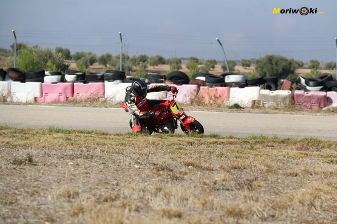 El curvone de Ocaña. Circuitos Pit Bikes Zona Centro. El curvone de Ocaña. Circuitos Pit Bikes Zona Centro.