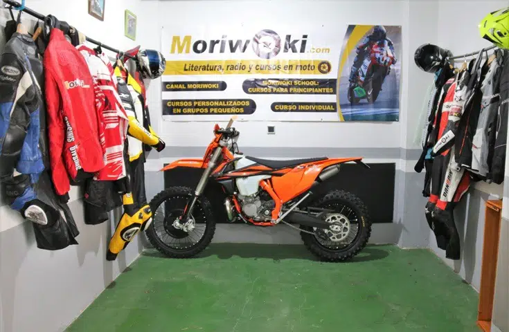 Objetivo Enduro +100 La Moto. KTM en casa Objetivo Enduro +100 La Moto. KTM en casa