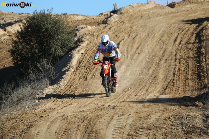 Trazado de Sevilla Nueva para un curso off road de moto en Madrid Trazado de Sevilla Nueva para un curso off road de moto en Madrid
