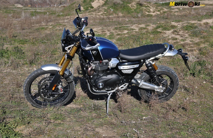 Prueba Triumph Scrambler 1200 XE. Perfil izquierdo Prueba Triumph Scrambler 1200 XE. Perfil izquierdo