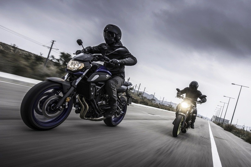 Comprar moto de carreras con alarma gps