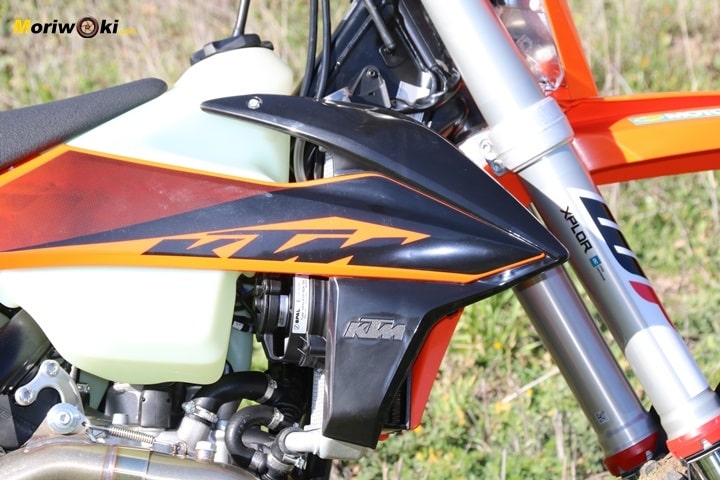 La KTM EXC 450 F 2020 y su horquilla WP Xplor. La KTM EXC 450 F 2020 y su horquilla WP Xplor.