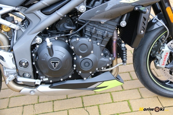 El tricilíndrico de la Triumph Speed Triple 1050 RS. El tricilíndrico de la Triumph Speed Triple 1050 RS.