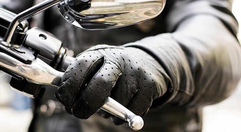 ¿Cuáles son los guantes de moto más resistentes?