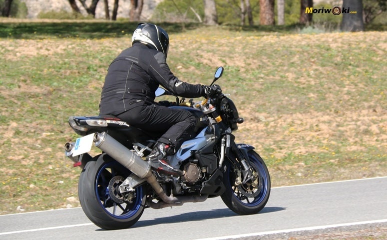 Con electronica y sin electronica en una aprilia tuno analogica Con electronica y sin electronica en una aprilia tuno analogica