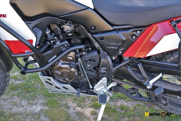 Motor Cross plane 689 cc de la Yamaha Tenere 700 Motor Cross plane 689 cc de la Yamaha Tenere 700