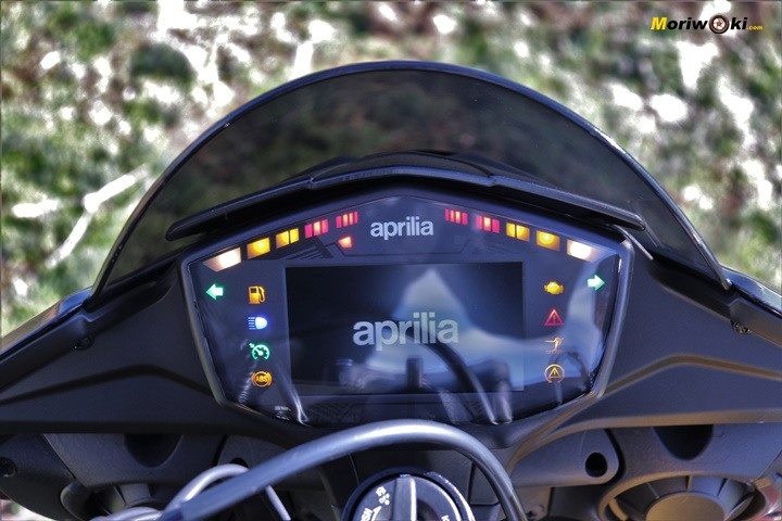 Pantalla presentacion de la Aprilia Tuono V4 1100 Factory MY19 Pantalla presentacion de la Aprilia Tuono V4 1100 Factory MY19