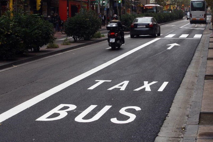  Carril bus zaragoza.