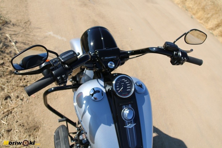 Prueba Harley Road King Special Retrovisores.
