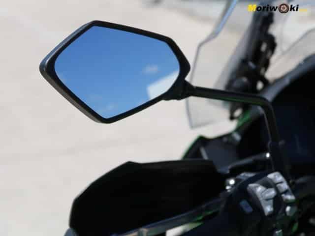 Retrovisor de la Versys 1000SE