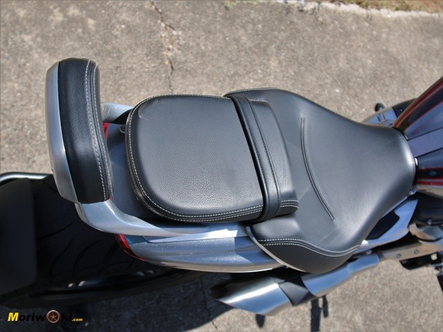 Asiento de la Triumph Rocket 3 2500 GT. Asiento de la Triumph Rocket 3 2500 GT.