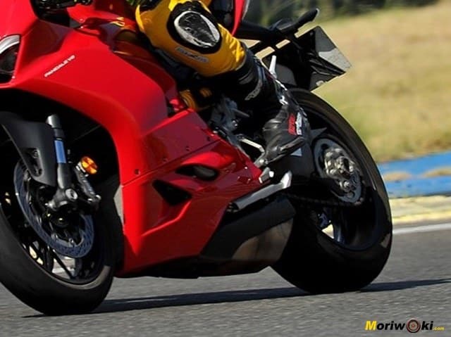 Pata de la Ducati Panigale V2. Pata de la Ducati Panigale V2.