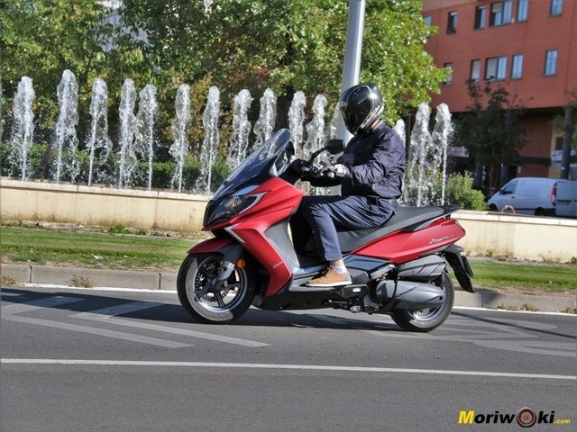 Prueba Kymco Super Dink 350 TCS Prueba Kymco Super Dink 350 TCS