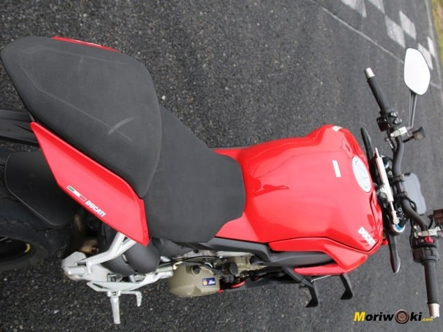 Ergonomía de la Ducati Streetfighter V4 S Ergonomía de la Ducati Streetfighter V4 S