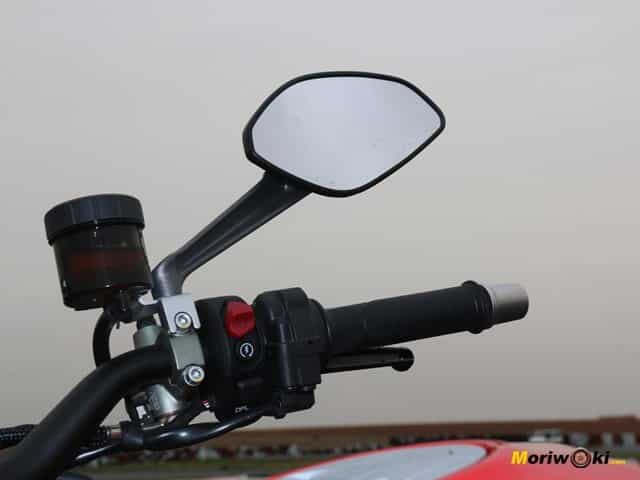 Espejo de la Ducati Streetfighter V4 S Espejo de la Ducati Streetfighter V4 S