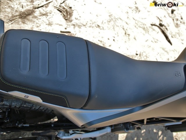  Husqvarna Svartpilen 401 Asiento