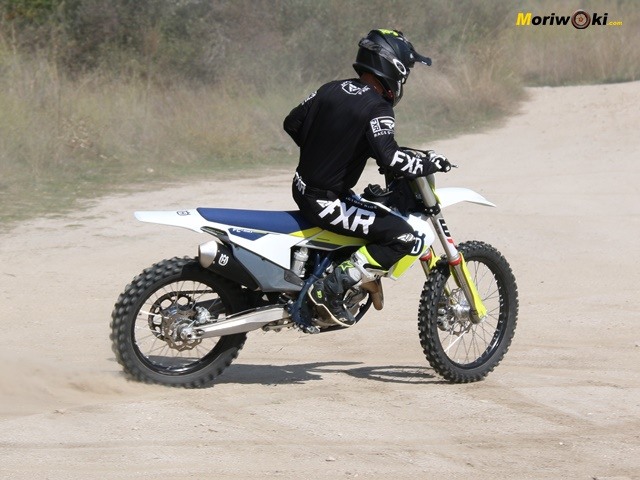 Cruzada con la Husqvarna FC 450 Cruzada con la Husqvarna FC 450