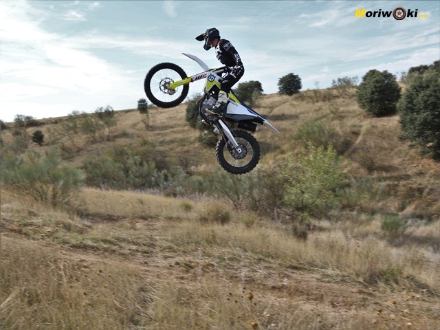 Husqvarna FC 450. Vuelo. Husqvarna FC 450. Vuelo.