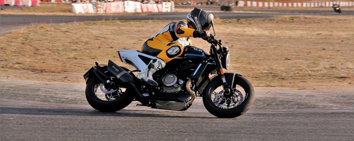 Husqvarna Vitpilen 701. Portada