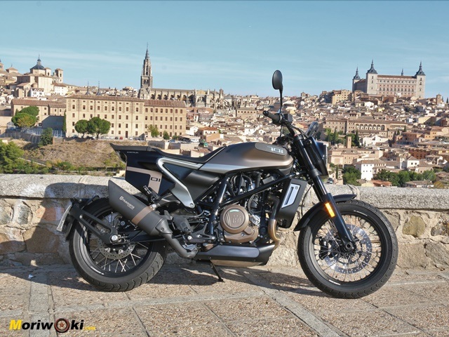Prueba Husqvarna Svartpilen 701. Toledo. Prueba Husqvarna Svartpilen 701. Toledo.