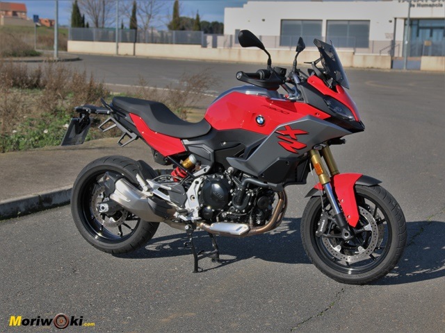 Perfil derecho Prueba BMW F900XR. Perfil derecho Prueba BMW F900XR.