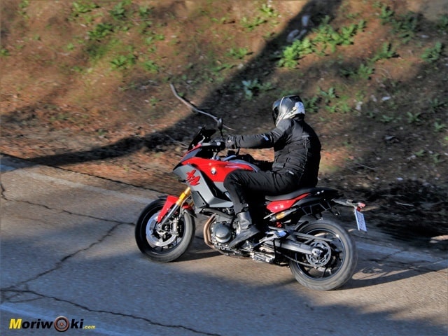 Prueba BMW F900XR Perspectiva. Prueba BMW F900XR Perspectiva.