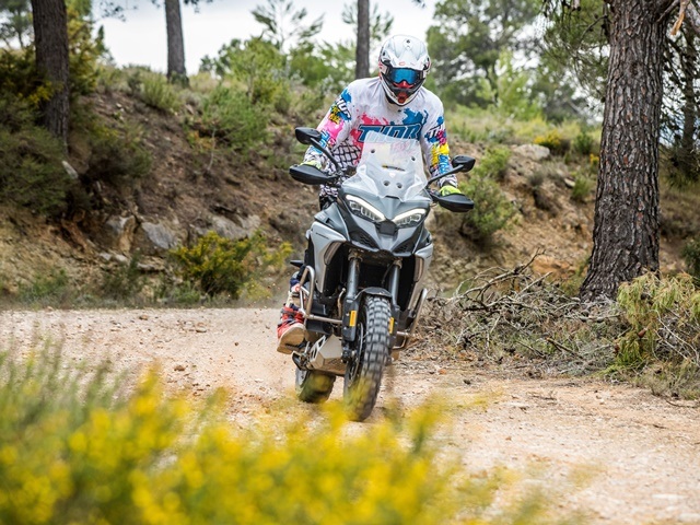 Prueba Ducati Multistrada V4. Perfil off road. Abriendo gas Prueba Ducati Multistrada V4. Perfil off road. Abriendo gas