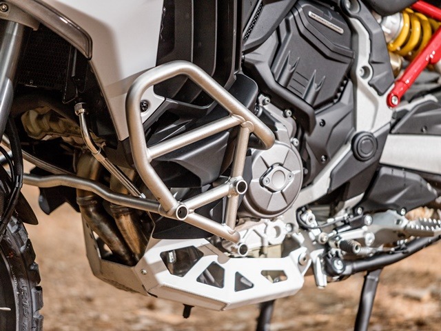 Prueba Ducati Multistrada V4. Protecciones. Prueba Ducati Multistrada V4. Protecciones.